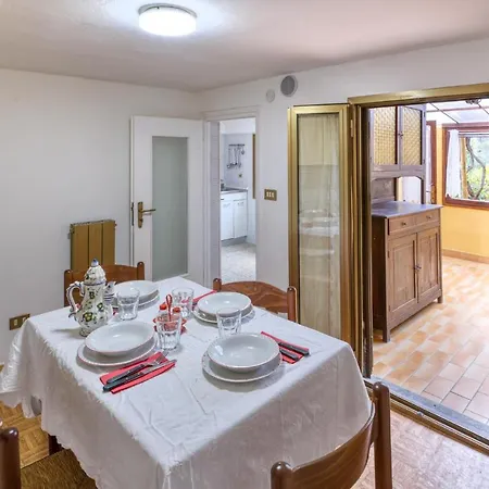 Amazing In With Kitchen *