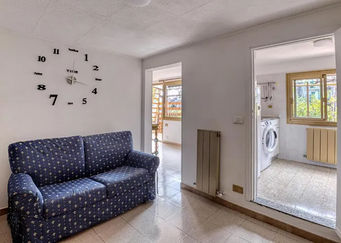 3 Bedroom Stunning In Вентимилья